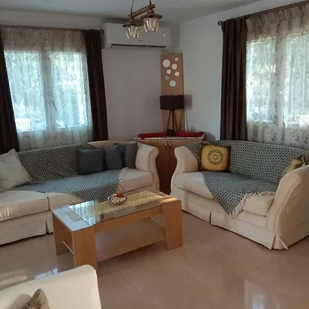 Apartment Yellow House